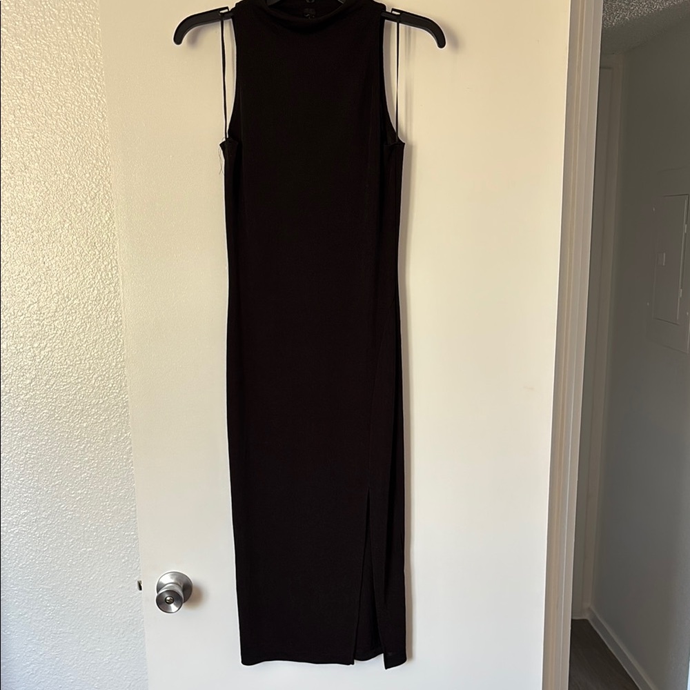 Windsor Black Midi Dress